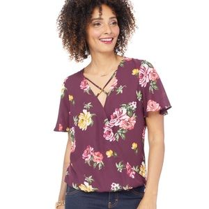 NWT Charming Charlie’s Floral Top Sz XL